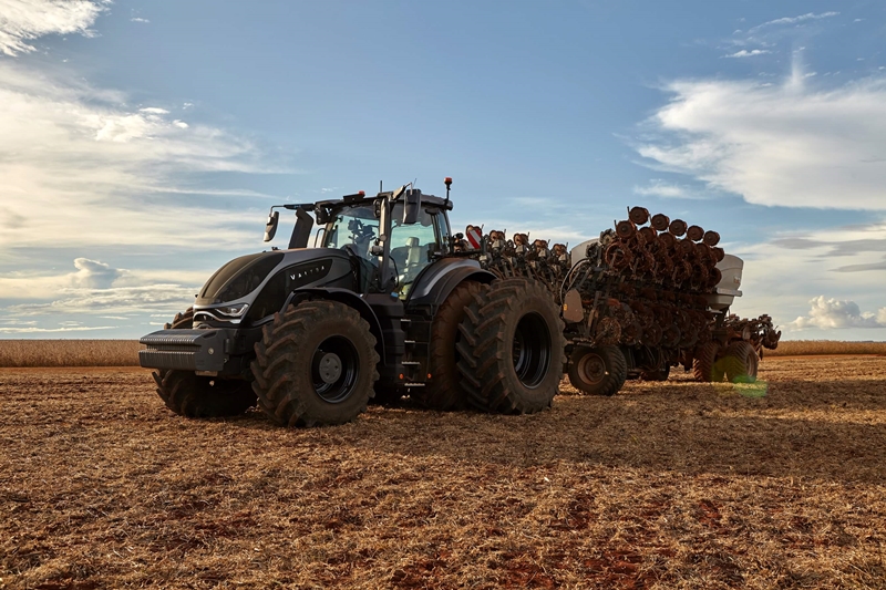 Valtra leva inovação e tecnologia de precisão para a Coopavel 2026